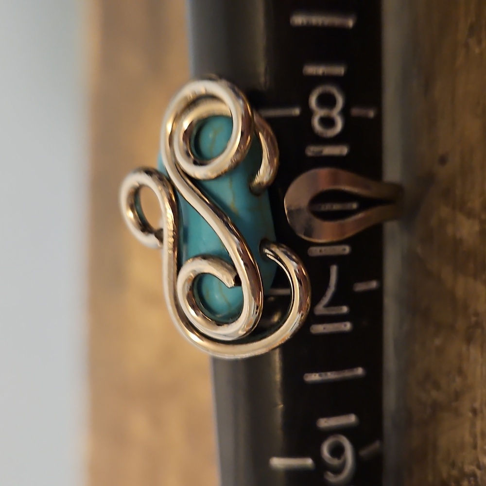 Silver/Turquoise Ring - Picture 2 of 5